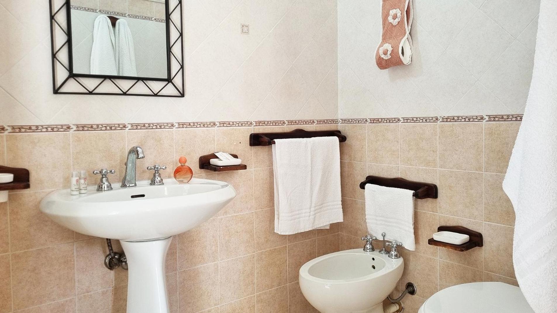 Casa Vacanza Vista Mare กุสโตนาชี ภายนอก รูปภาพ